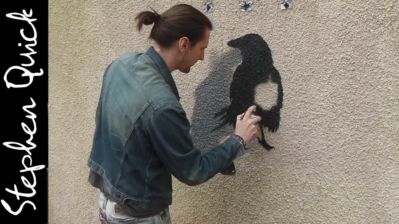 SPRAY PAINTING A RAVEN ON A WALL | Street Art // Stephen Quick