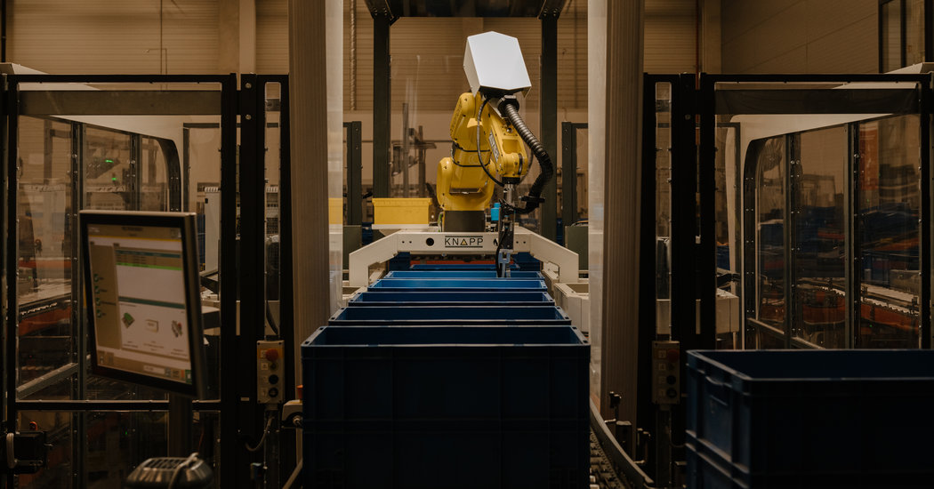 A Warehouse Robot Learns to Sort Out the Tricky Stuff