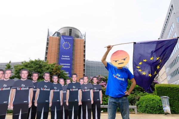 Facebook pushes EU for dilute and fuzzy internet content rules – TechCrunch