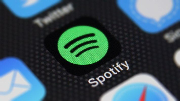 Facebook code change caused outage for Spotify, Pinterest and Waze apps – TechCrunch