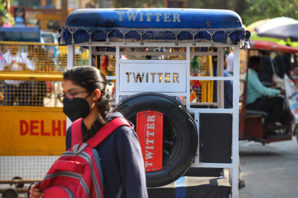 Twitter flags Indian politician’s years-old tweet for violating its policy – TechCrunch
