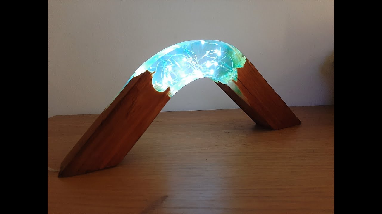 Epoxy Resin and Wood Night Lamp – Resin Art