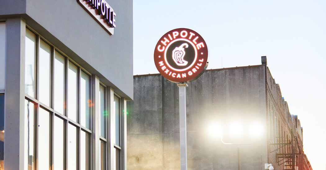 Drive-Throughs That Predict Your Order? Restaurants Are Thinking Fast