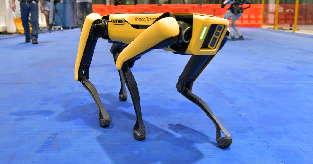 N.Y.P.D.’s Robot Dog Returns to Work, Touching Off a Backlash
