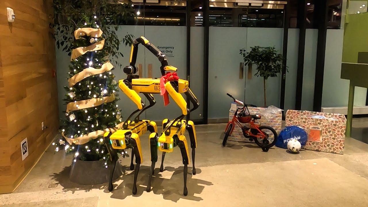 Tree’s Company | Happy Holidays from Boston Dynamics
